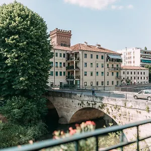 Apartment Palladio - Vista Fiume, In Centro Con Garage, Vicenza